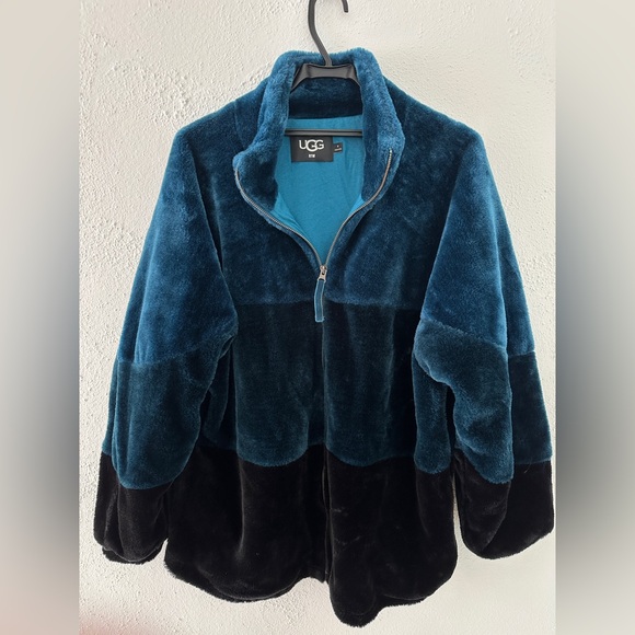 Ugg Elaina Colorblock Jacket - Picture 2 of 5